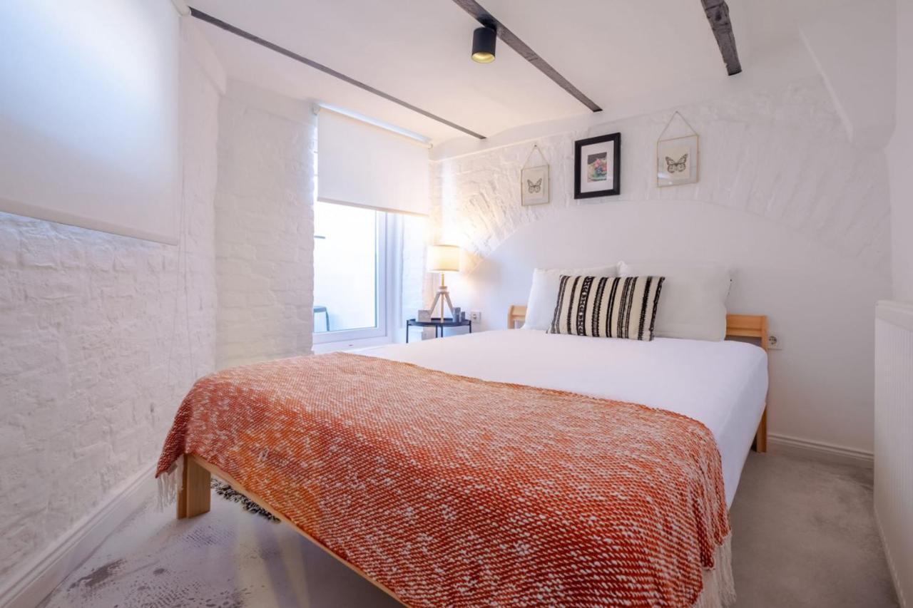 شقة اسطنبول  في Vibrant Flat 5 Minutes Walk To Istiklal In Beyoglu المظهر الخارجي الصورة