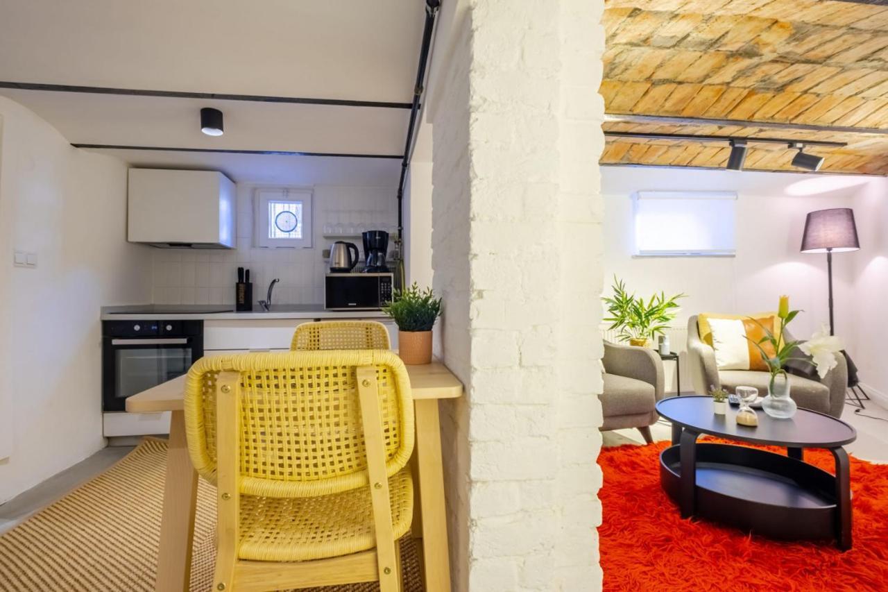 شقة اسطنبول  في Vibrant Flat 5 Minutes Walk To Istiklal In Beyoglu المظهر الخارجي الصورة